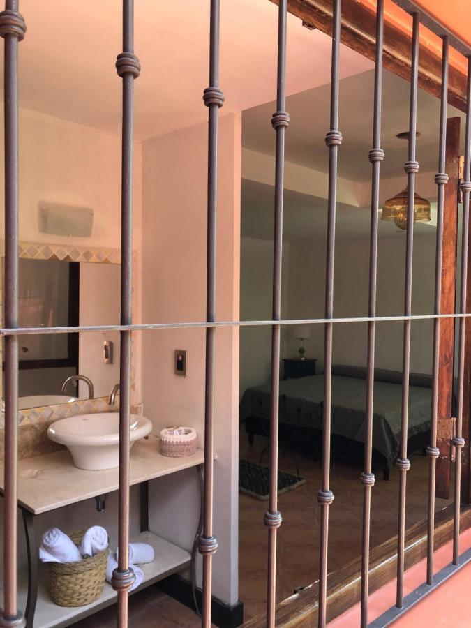 Petit Deluxe Salta Hotell Exteriör bild