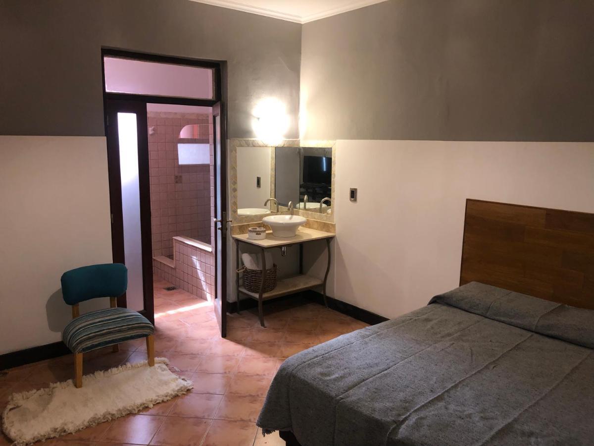 Petit Deluxe Salta Hotell Exteriör bild